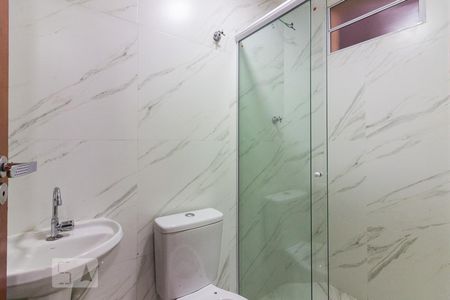 Banheiro de apartamento para alugar com 1 quarto, 31m² em Vila Aurora (zona Norte), São Paulo