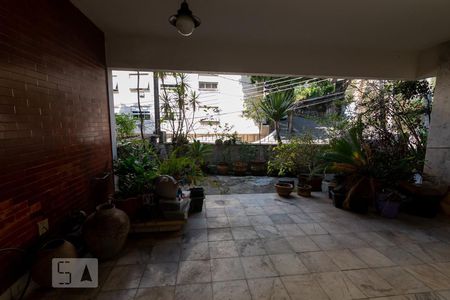 Vista da Sala de casa à venda com 3 quartos, 450m² em Tijuca, Rio de Janeiro