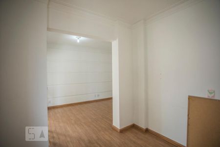Sala de Estar de apartamento à venda com 2 quartos, 75m² em Chácara Inglesa, São Paulo