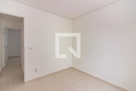 Quarto 1 de casa à venda com 2 quartos, 70m² em Bonfim, Osasco