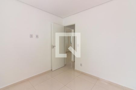 Quarto 1 de casa à venda com 2 quartos, 70m² em Bonfim, Osasco