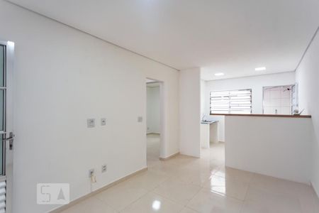 Sala de casa para alugar com 2 quartos, 70m² em Bonfim, Osasco