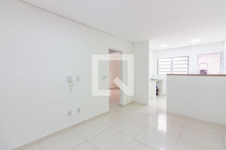 Sala de casa à venda com 2 quartos, 70m² em Bonfim, Osasco