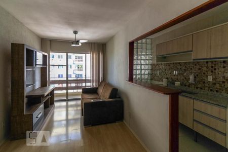 Sala de apartamento para alugar com 2 quartos, 59m² em Itanhangá, Rio de Janeiro