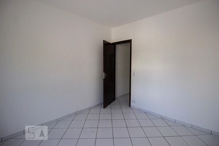 Quarto 1 de casa para alugar com 4 quartos, 122m² em Jardim Ester, São Paulo