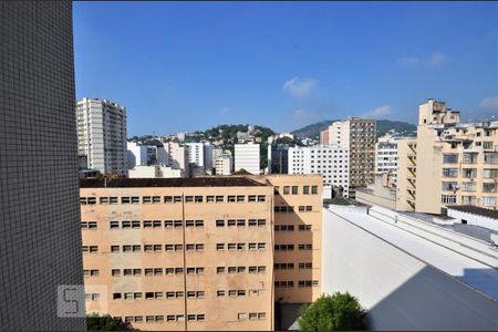 Vista da Sala de apartamento à venda com 2 quartos, 47m² em Centro, Rio de Janeiro