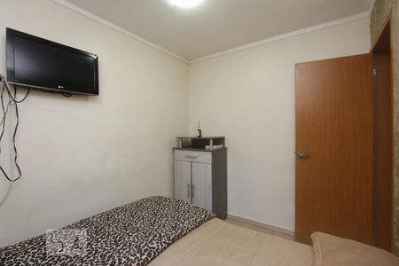 QUARTO 1 de apartamento à venda com 2 quartos, 47m² em Rubem Berta, Porto Alegre