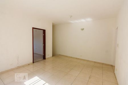 Sala de casa para alugar com 3 quartos, 213m² em Vila Baruel, São Paulo