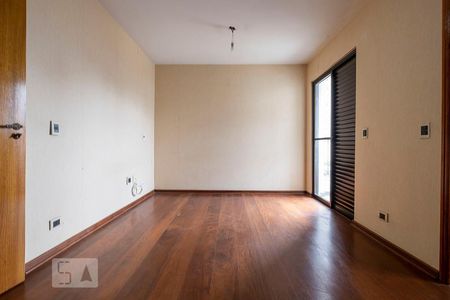 Suíte Master de apartamento à venda com 4 quartos, 193m² em Sumaré, São Paulo