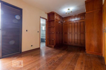 Suíte Master de apartamento à venda com 4 quartos, 193m² em Sumaré, São Paulo