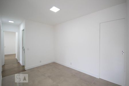 Sala de apartamento à venda com 3 quartos, 82m² em Umuarama, Osasco