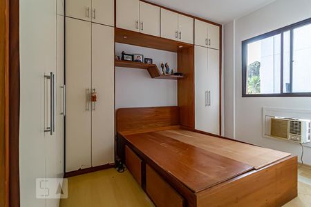 Quarto 1 de apartamento para alugar com 2 quartos, 82m² em Freguesia (jacarepaguá), Rio de Janeiro