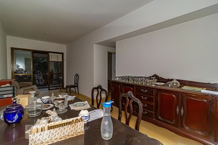 Apartamento para alugar com 82m², 2 quartos e 1 vagaSala