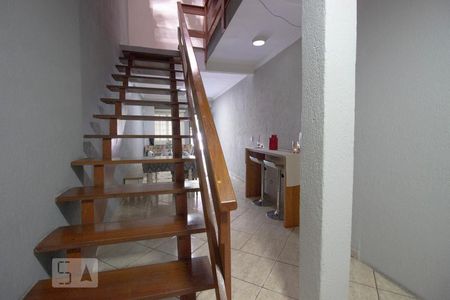 Sala 1 de casa à venda com 5 quartos, 256m² em Conjunto Residencial Butantã, São Paulo