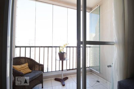Sacada de apartamento à venda com 3 quartos, 68m² em Umuarama, Osasco
