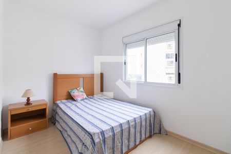 Quarto 2 de apartamento para alugar com 3 quartos, 66m² em Santo Antônio, Porto Alegre