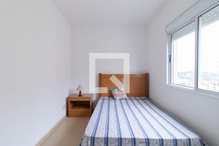 Quarto 2 de apartamento para alugar com 3 quartos, 66m² em Santo Antônio, Porto Alegre