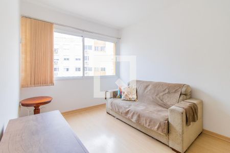 Sala de apartamento para alugar com 3 quartos, 66m² em Santo Antônio, Porto Alegre