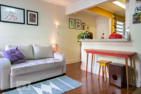 Sala de apartamento à venda com 1 quarto, 34m² em Vila Buarque, São Paulo