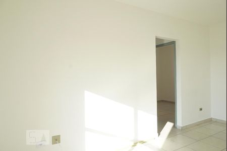 Sala de apartamento para alugar com 2 quartos, 52m² em Vila Santana, São Paulo