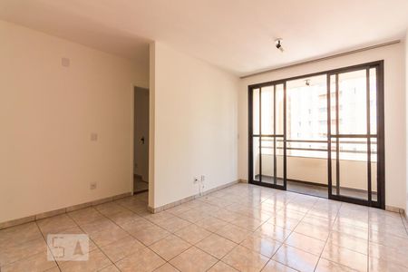 Sala de apartamento à venda com 3 quartos, 62m² em Jaguaribe, Osasco