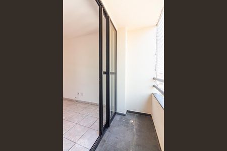 Varanda de apartamento à venda com 3 quartos, 62m² em Jaguaribe, Osasco