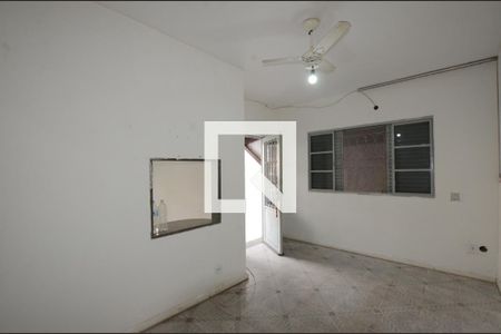 Casa à venda com 6 quartos, 450m² em Penha, Rio de Janeiro
