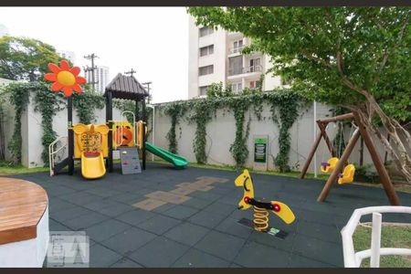 Apartamento à venda com 185m², 3 quartos e 3 vagas Apartamento à venda com 185m², 3 quartos e 3 vagasPlayground