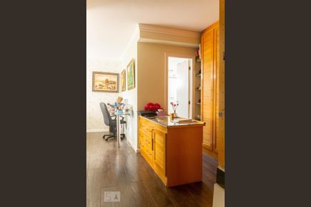 Apartamento à venda com 185m², 3 quartos e 3 vagas Apartamento à venda com 185m², 3 quartos e 3 vagasSuíte 1