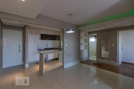 Sala de apartamento para alugar com 2 quartos, 67m² em Chácara Seis de Outubro, São Paulo