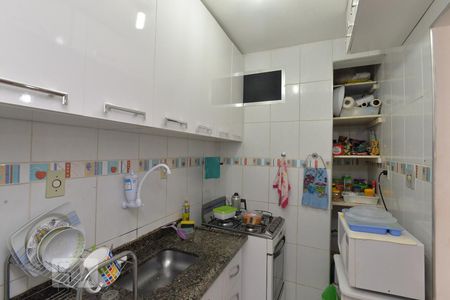 Cozinha de apartamento à venda com 2 quartos, 40m² em Jardim Brasília (zona Norte), São Paulo