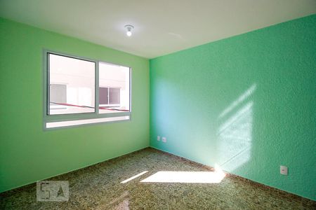 Sala de apartamento para alugar com 2 quartos, 43m² em Recreio dos Bandeirantes, Rio de Janeiro