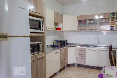 Cozinha de casa à venda com 4 quartos, 200m² em Harmonia, Canoas