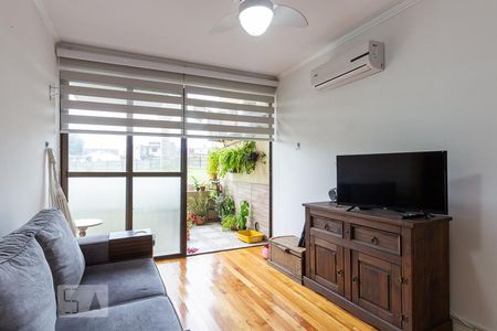 Sala de apartamento à venda com 2 quartos, 70m² em Tristeza, Porto Alegre