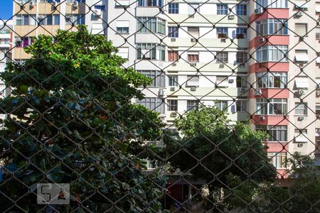 Vista do Quarto 1 de apartamento à venda com 2 quartos, 52m² em Ipanema, Rio de Janeiro