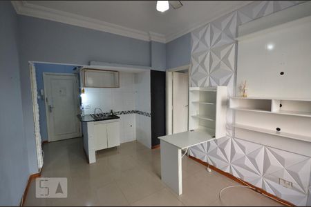 Sala de apartamento para alugar com 1 quarto, 50m² em Copacabana, Rio de Janeiro