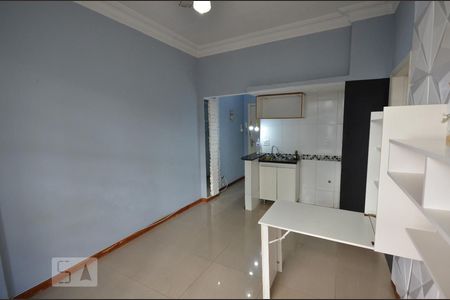 Sala de apartamento para alugar com 1 quarto, 50m² em Copacabana, Rio de Janeiro