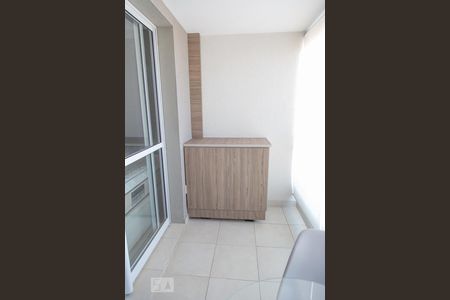 Varanda  de kitnet/studio para alugar com 1 quarto, 35m² em Vila Gomes Cardim, São Paulo