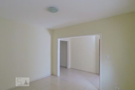 Sala de casa à venda com 5 quartos, 150m² em Jardim da Glória, São Paulo