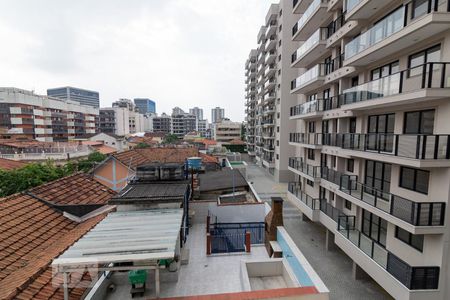 Vista do Sala/Quarto de kitnet/studio para alugar com 1 quarto, 20m² em Tijuca, Rio de Janeiro