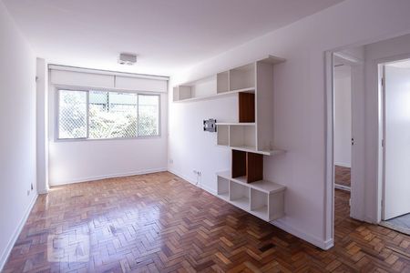 Sala de apartamento para alugar com 1 quarto, 51m² em Vila Anglo Brasileira, São Paulo