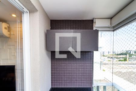 Varanda Sala de apartamento à venda com 2 quartos, 55m² em Vila Anastácio, São Paulo