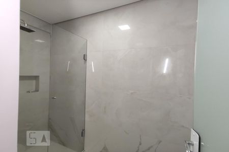 Apartamento à venda com 217m², 2 quartos e 2 vagas Apartamento à venda com 217m², 2 quartos e 2 vagasBanheiro Quarto 2 suíte