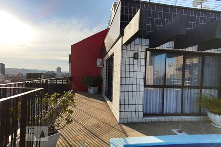 Apartamento à venda com 217m², 2 quartos e 2 vagas Apartamento à venda com 217m², 2 quartos e 2 vagasCobertura