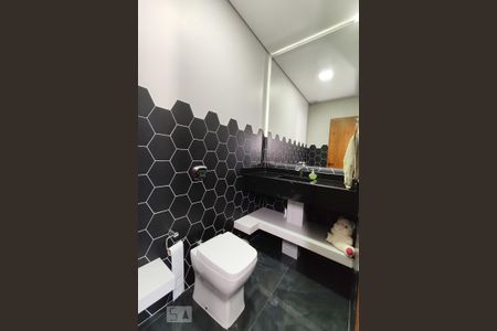 Apartamento à venda com 217m², 2 quartos e 2 vagas Apartamento à venda com 217m², 2 quartos e 2 vagasLavabo cobertura