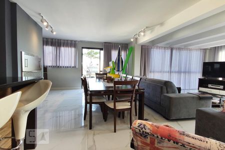 Apartamento à venda com 217m², 2 quartos e 2 vagas Apartamento à venda com 217m², 2 quartos e 2 vagasSala cobertura