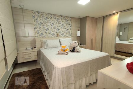 Apartamento à venda com 217m², 2 quartos e 2 vagas Apartamento à venda com 217m², 2 quartos e 2 vagasQuarto 2 suíte