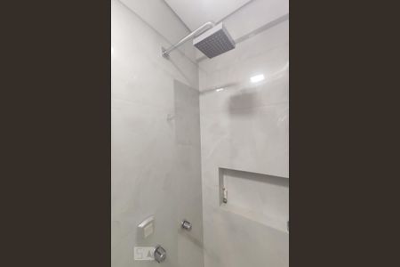 Apartamento à venda com 217m², 2 quartos e 2 vagas Apartamento à venda com 217m², 2 quartos e 2 vagasBanheiro Quarto 2 suíte