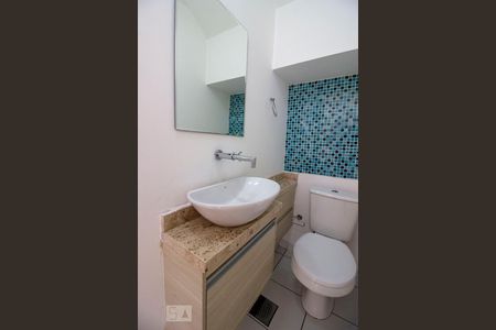 Lavabo de casa de condomínio à venda com 3 quartos, 95m² em Jardim Colônia, Jundiaí