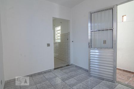 Sala de casa para alugar com 1 quarto, 33m² em Vila Dionisia, São Paulo